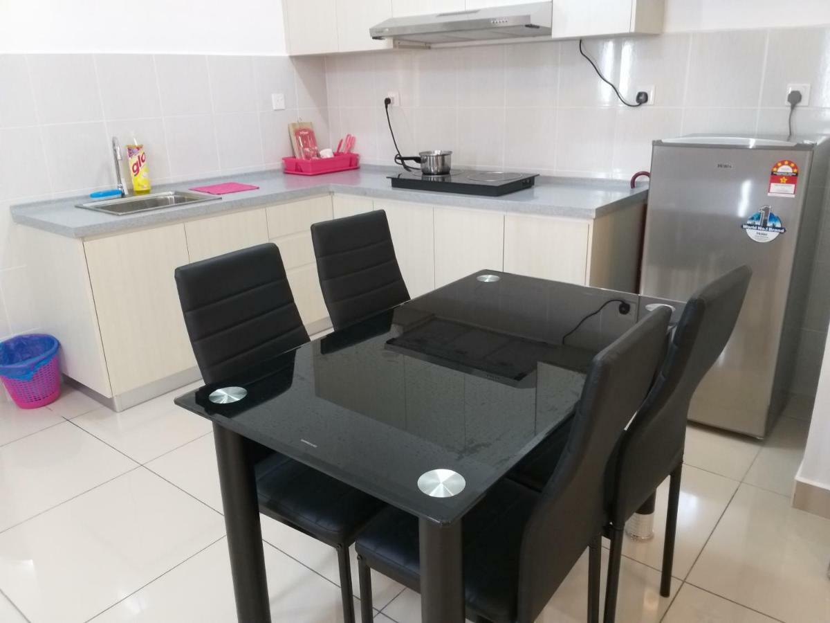 Aliff Avenue 2 Bedroom Homestay Johor Bahru Ngoại thất bức ảnh
